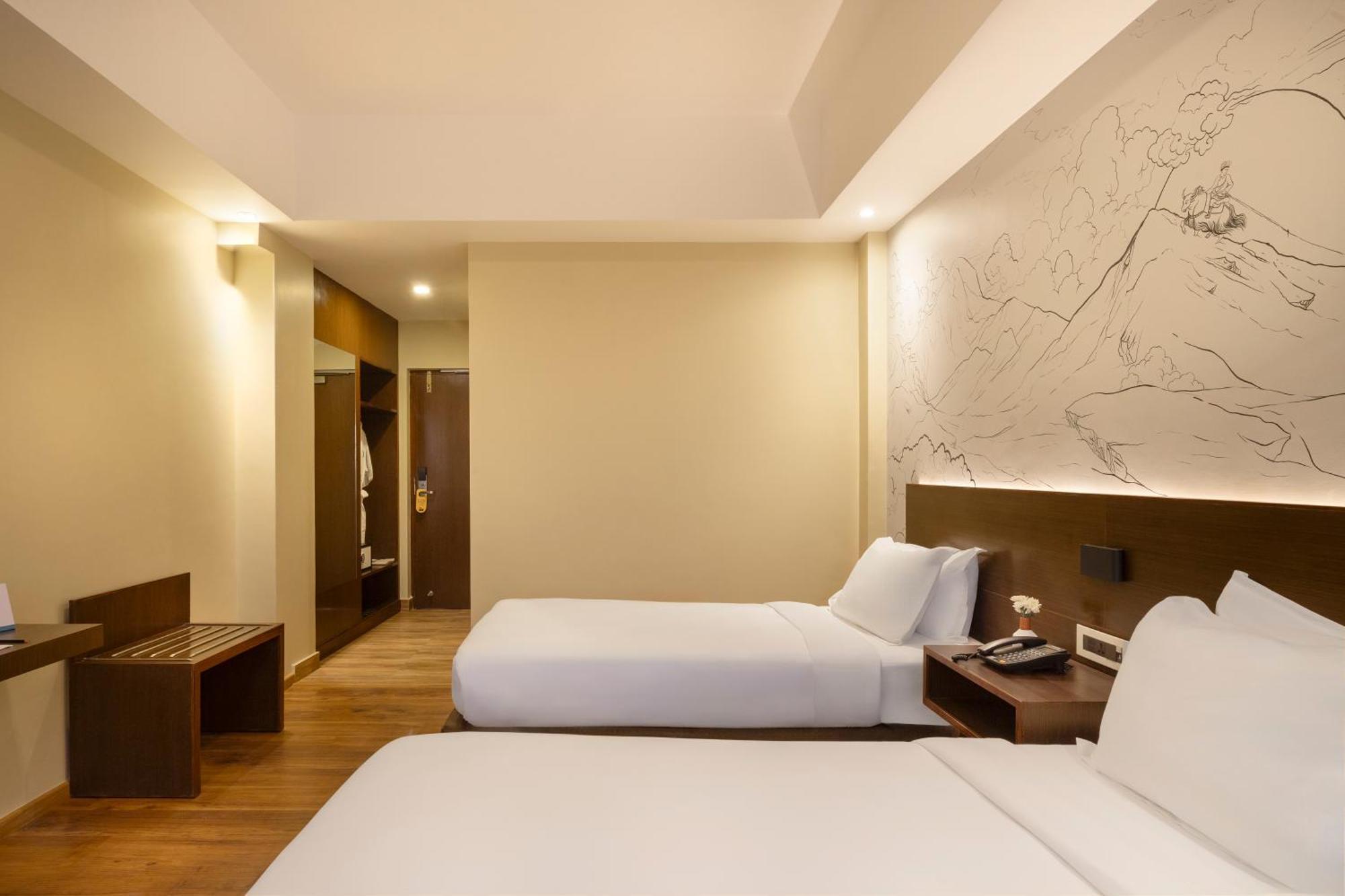 Atisha Hotel Катманду Екстериор снимка