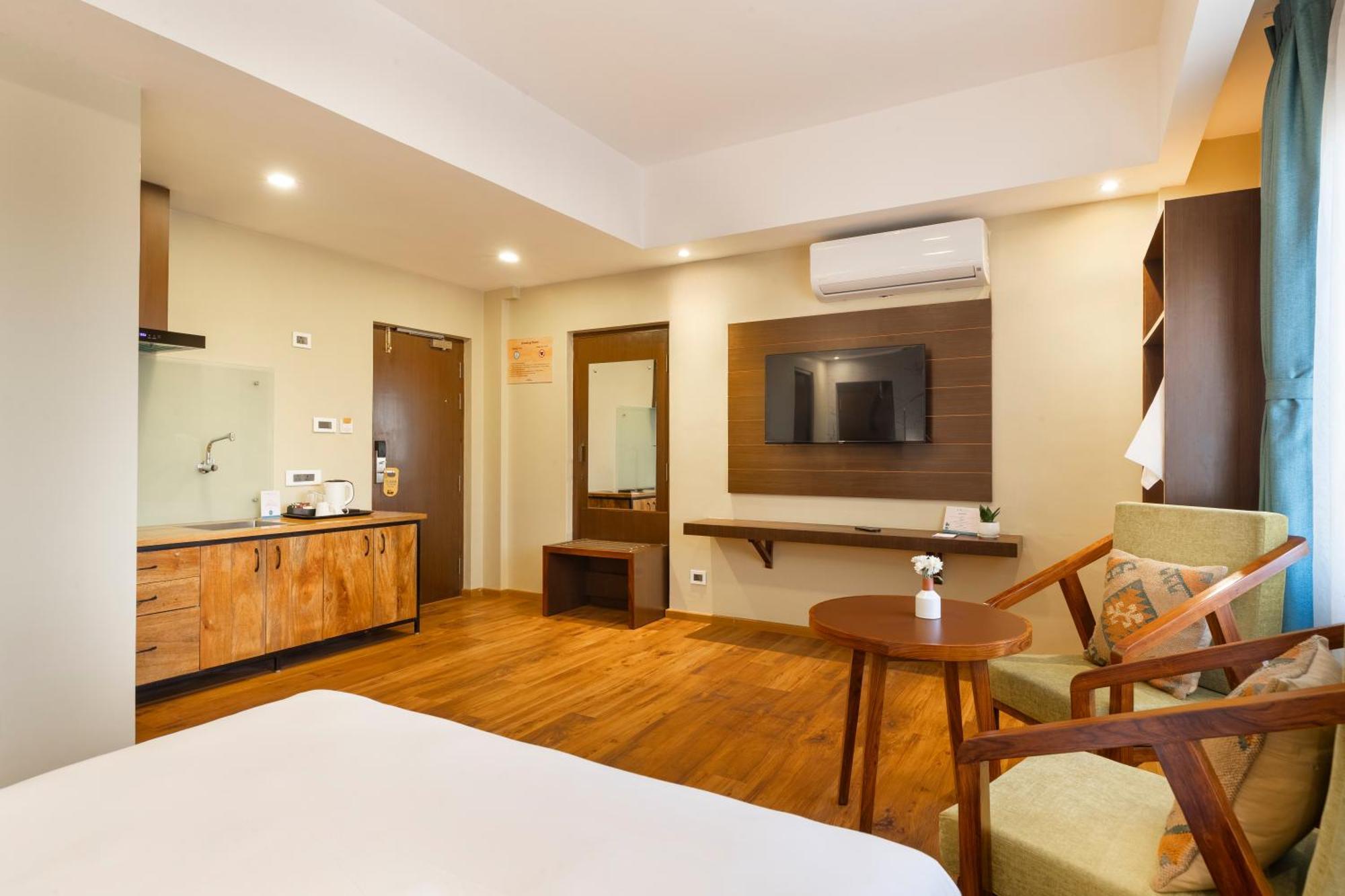 Atisha Hotel Катманду Екстериор снимка