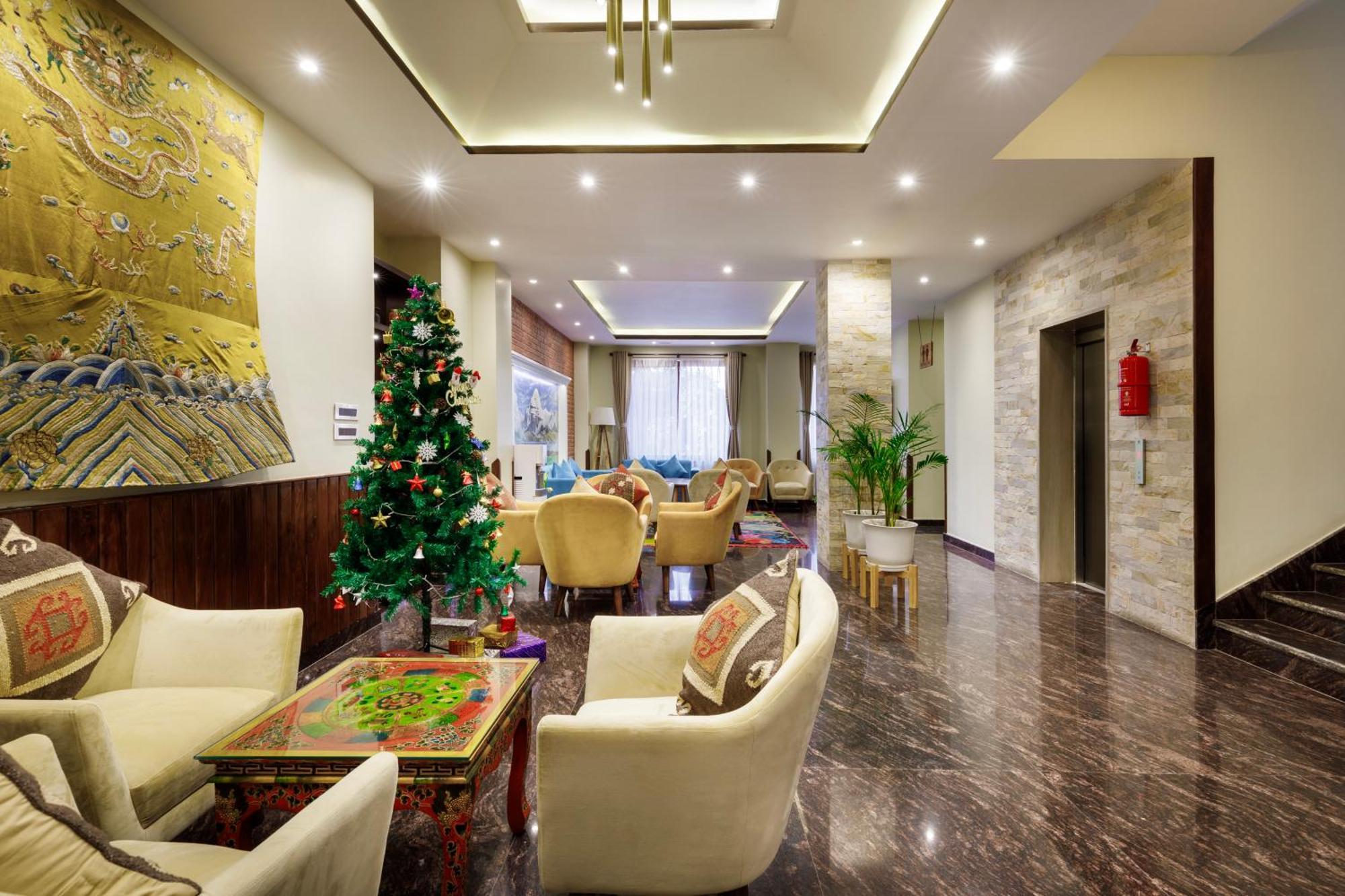 Atisha Hotel Катманду Екстериор снимка